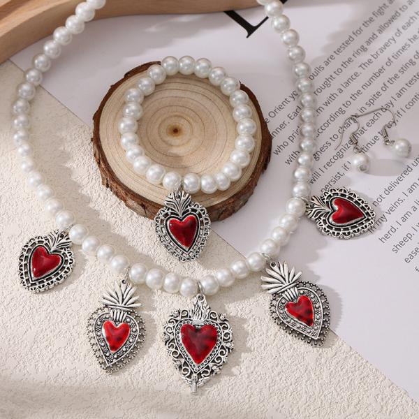 Dripping In Love - Red