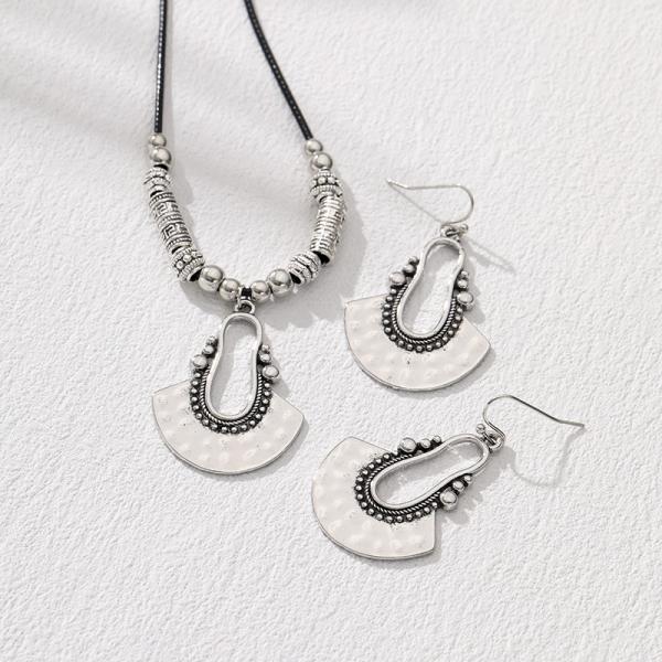 Hollow Fan - Silver