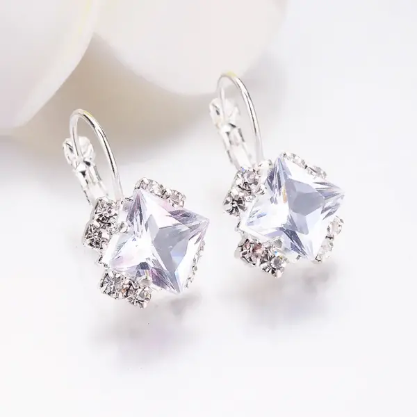 Regal & Royal - Rhinestone