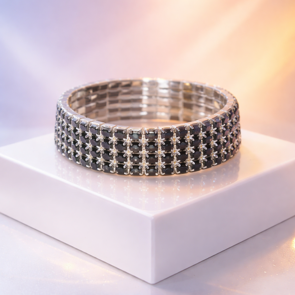 Triple Treasure  -Black