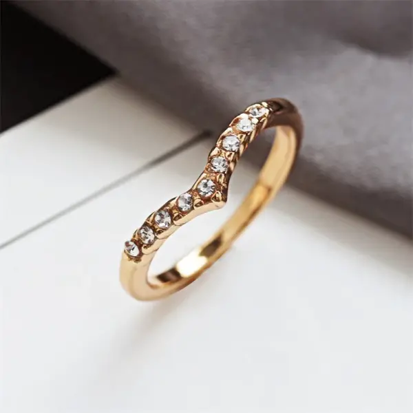 Young Love - Gold Size 5
