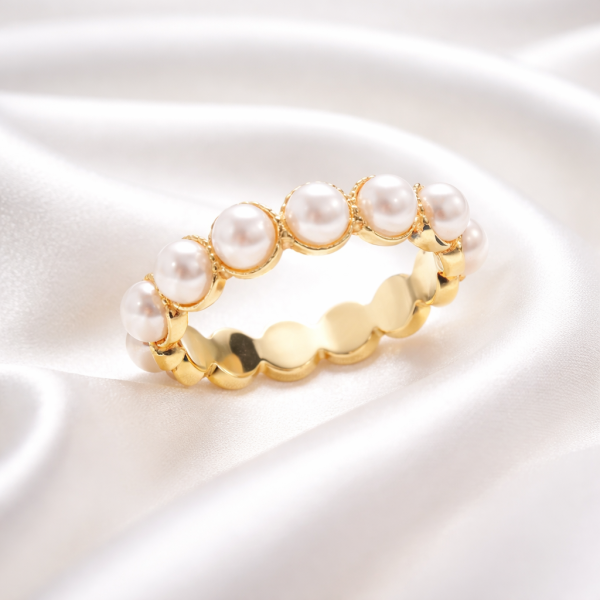 Smile Wide - Pearls Size 7.5