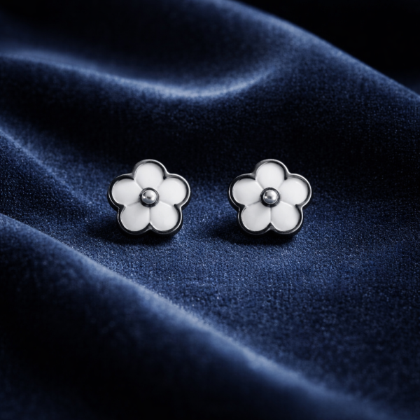 Sparkle Clover - White