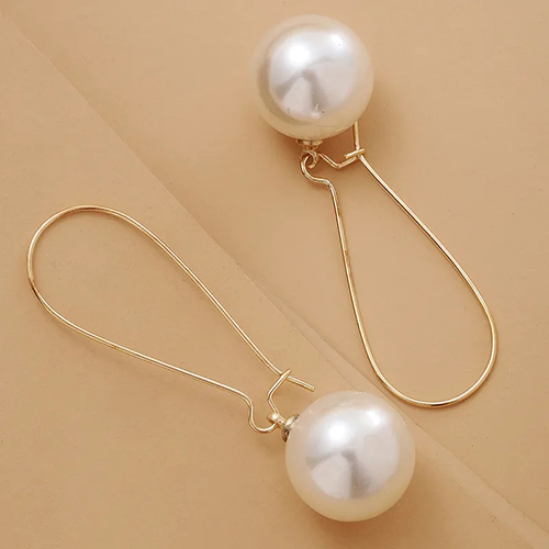 Hang Around - Pearls