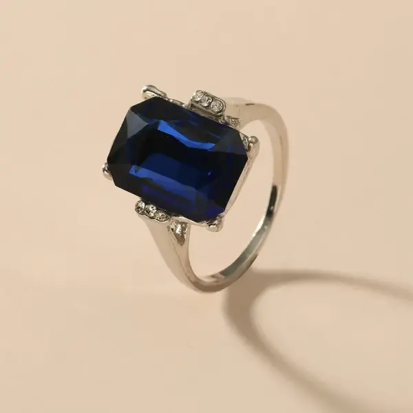 Heart Of Elegance - Blue Size 7