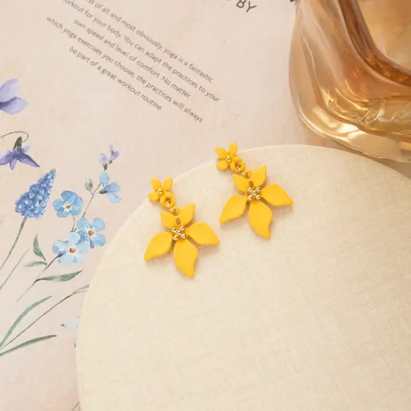 Tea Party - Yellow